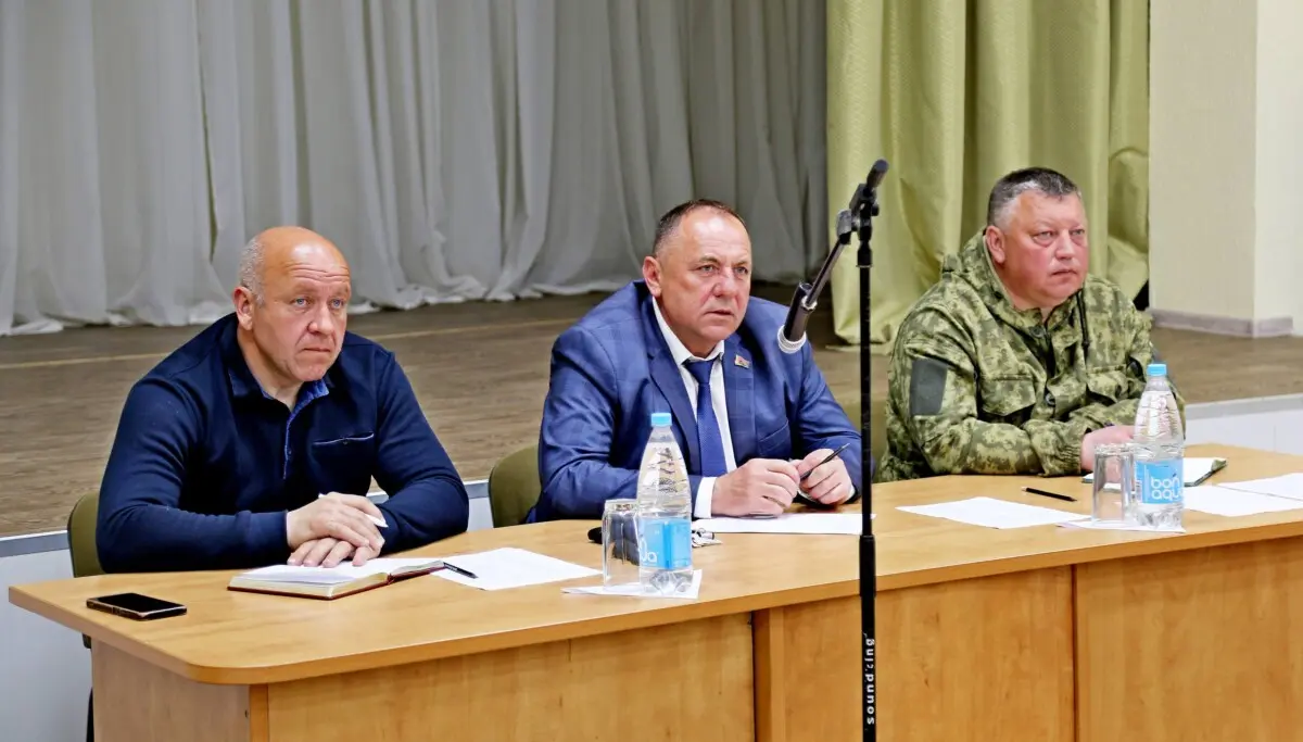 Руководство Шкловского райисполкома встретилось с жителями Фащевского сельсовета