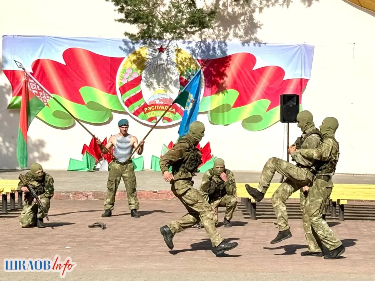 Праздничные мероприятия, посвященные Дню освобождения Шкловского района, прошли в городском парке